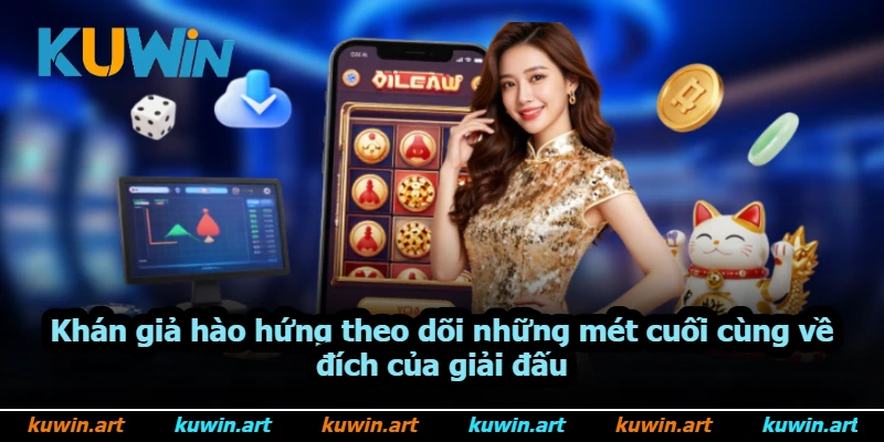 Khán giả hào hứng theo dõi những mét cuối cùng về đích của giải đấu
